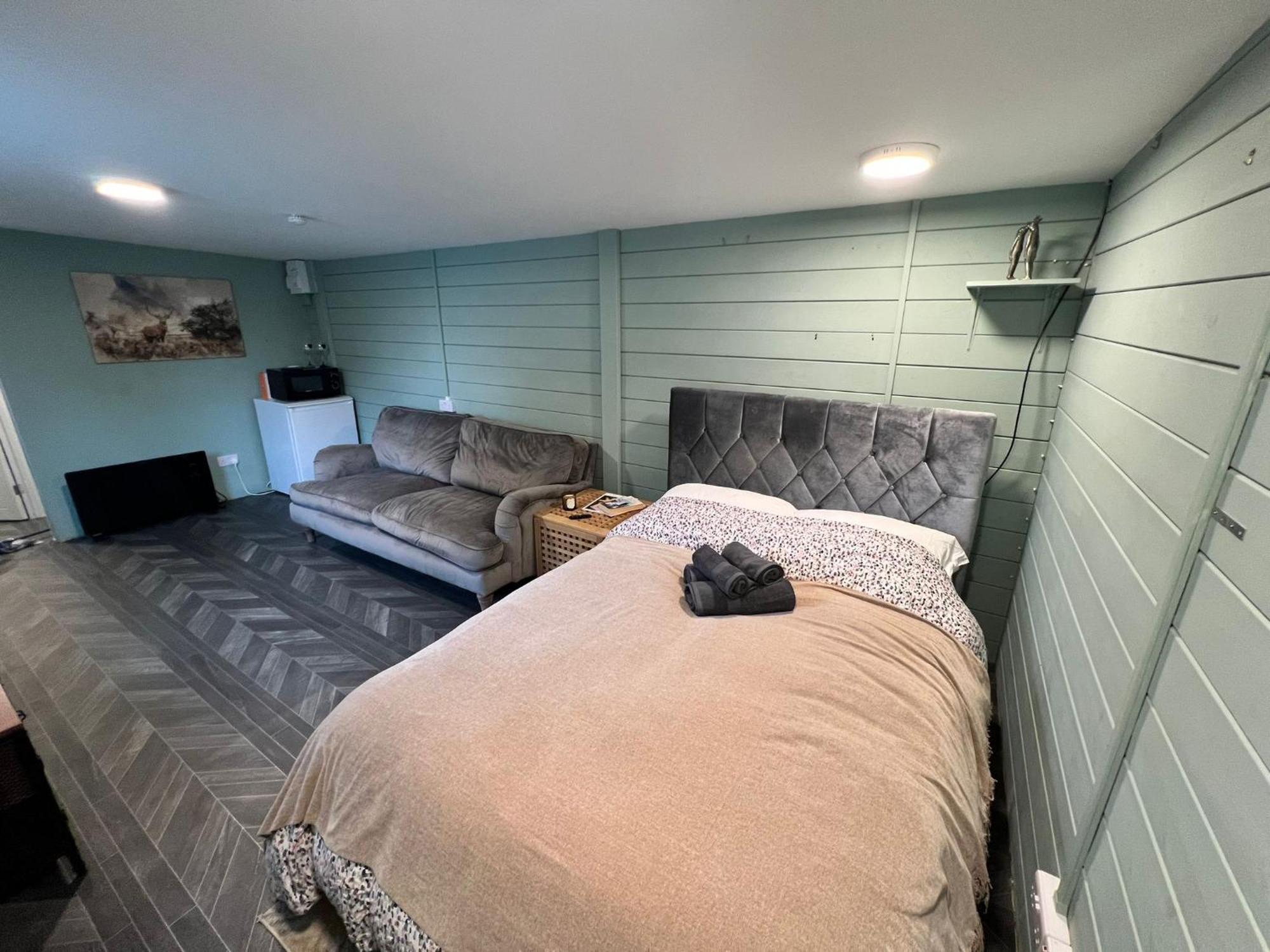 Cozy Cabin Independent Ensuite Guildford Zewnętrze zdjęcie